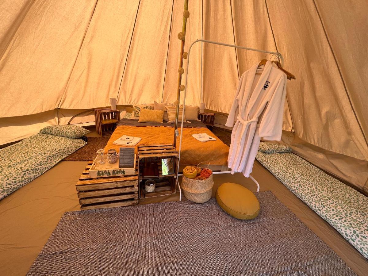 Glamping Bieszczady Z Jacuzzi I Basenem Hotel Solina  Exterior foto