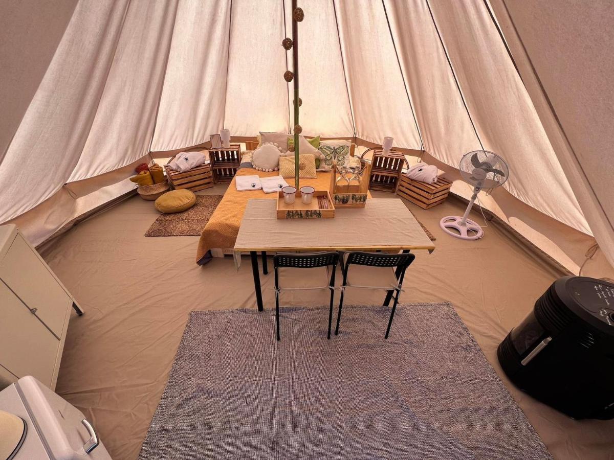 Glamping Bieszczady Z Jacuzzi I Basenem Hotel Solina  Exterior foto