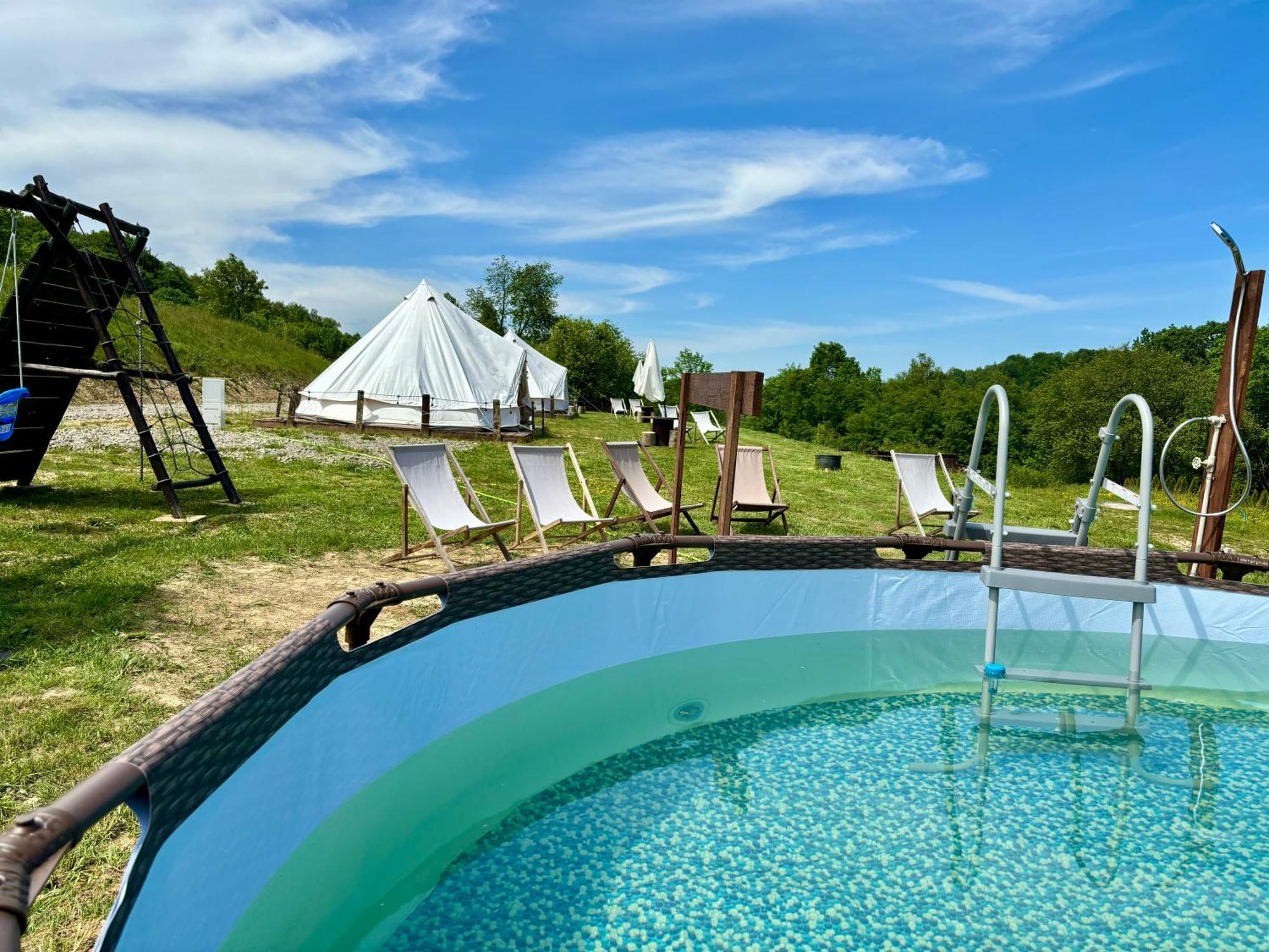 Glamping Bieszczady Z Jacuzzi I Basenem Hotel Solina  Exterior foto