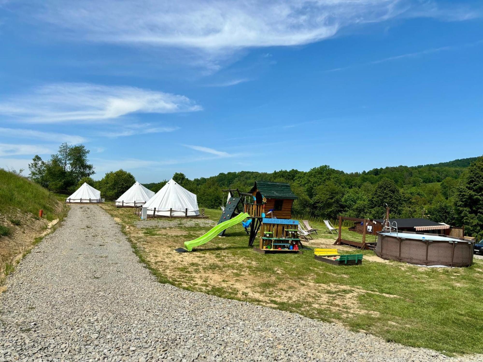 Glamping Bieszczady Z Jacuzzi I Basenem Hotel Solina  Exterior foto