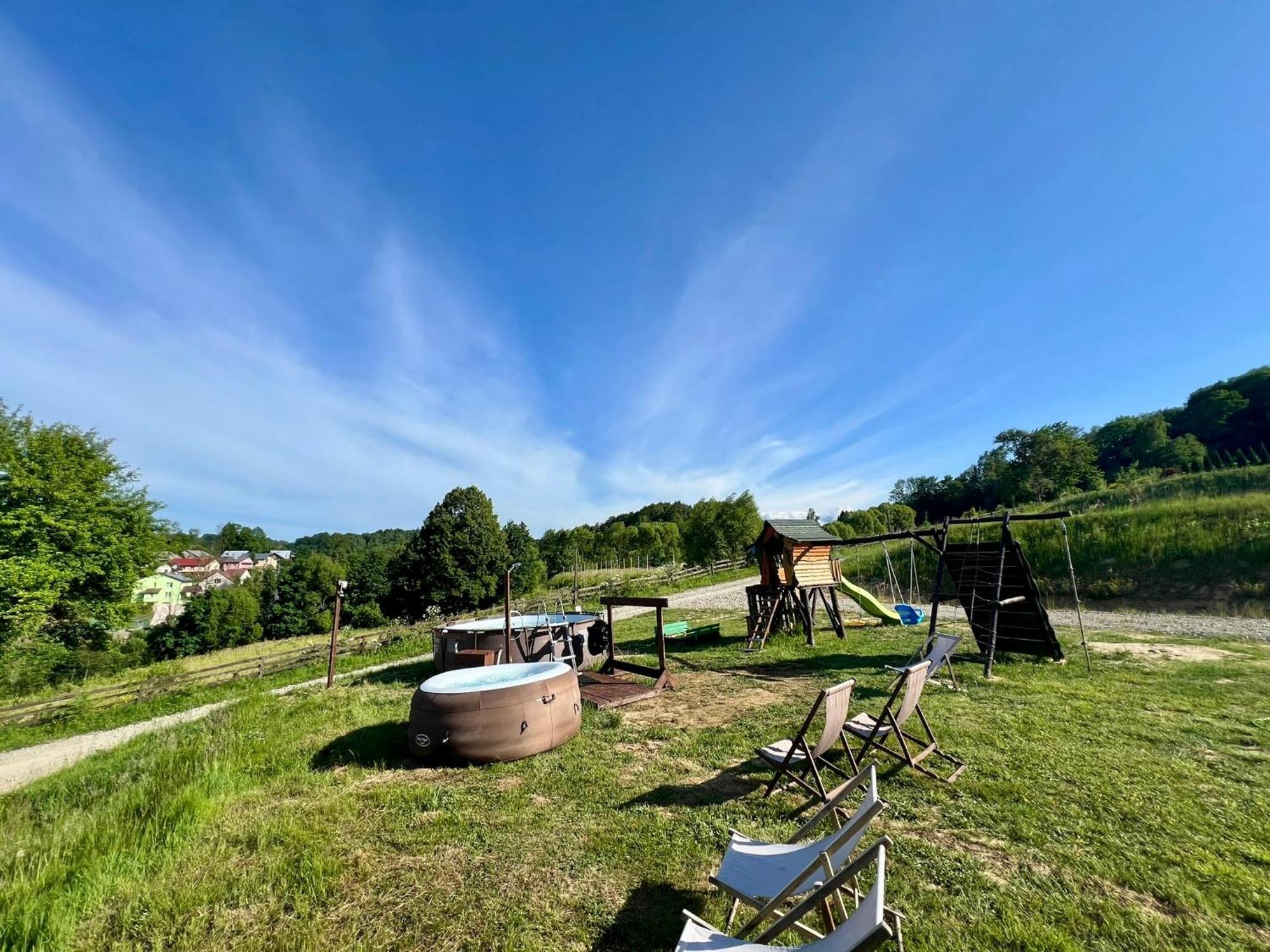 Glamping Bieszczady Z Jacuzzi I Basenem Hotel Solina  Exterior foto